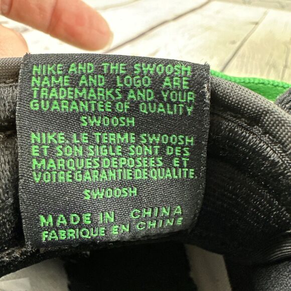 Nike Air Jordan 1‎ Retro High OG GS Lucky Green FD1437-031 Size 5.5Y / 7Wmns main image 10